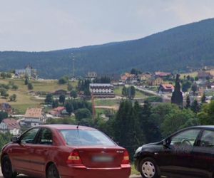 Najwyżej położona miejscowość na Dolnym Śląsku. Jest tu znany kurort i ośrodek narciarski