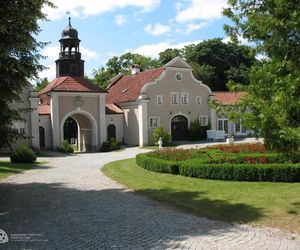 Ten pałac ma ponad 400 lat! Wyjątkowe miejsce na mapie woj. warmińsko-mazurskim