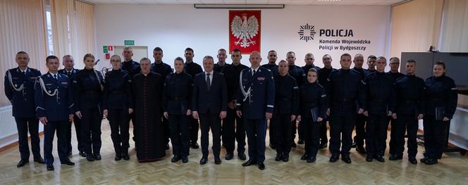 Nowi policjanci w Bydgoszczy i regionie! Ślubowanie złożyło 23 funkcjonariuszy 