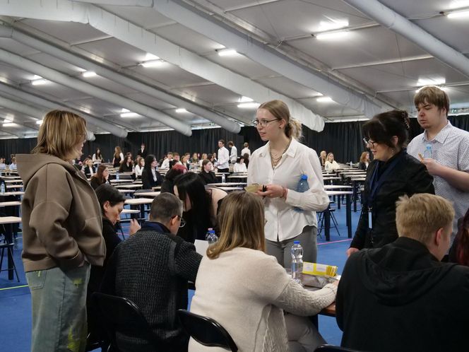 Najbardziej nietypowa matura w Polsce. Pięć tysięcy uczniów na stadionie