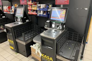 Warszawa: Skanowała produkty w kasie samoobsługowej, może trafić za kratki