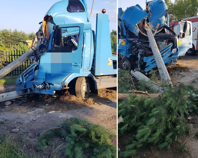 Legionowo. Ciężarówka wpadła do rowu. 43-letni kierowca skosił drzewo i słup oświetleniowy