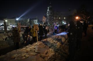 Miesięcznica pogrzebu pary prezydenckiej