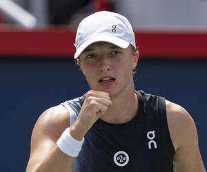 Iga Świątek podjęła ważną decyzję! Zrobi to po raz pierwszy w karierze, Sabalenka nie przyjedzie!