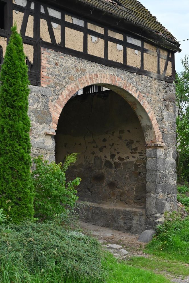 Torhaus - przysłupowy dom bramny z Działoszyna pod Bogatynią