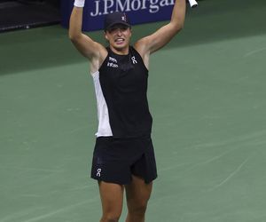 Iga Świątek w 1/8 finału US Open. Trudny mecz i awans Polki po zaciętej walce z Kalinską