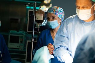 Na dobre i na złe odc. 959 finał sezonu. Agata Woźnicka (Emilia Komarnicka), Andrzej Falkowicz (Michał Żebrowski)