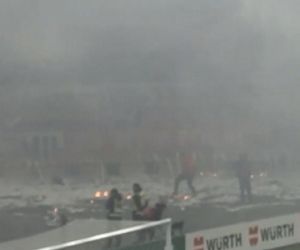Gorąco na stadionie podczas meczu z Litwą! Zapłonęły serpentyny!