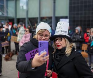 Śląska Manifa w Katowicach pod hasłem Polsko szanuj kobiety