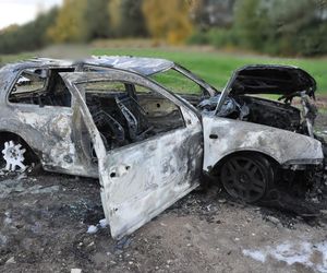 Pijany doprowadził do kolizji i podpalił kobiecie samochód! Szokujące sceny