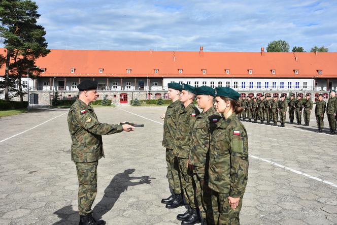 W gronie młodych żołnierzy, szkolących się w Koszalinie jest 70 kobiet.