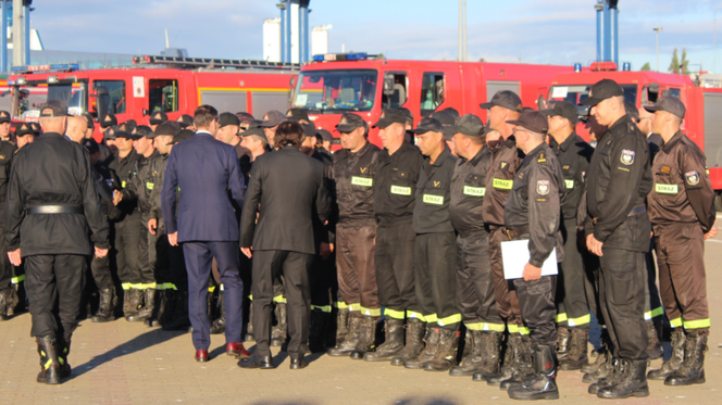 Polscy strażacy wrócili z akcji gaszenia pożarów w Szwecji