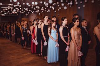 Studniówka Zespołu Szkół Elektronicznych i Telekomunikacyjnych w Olsztynie. Tak się bawili! [ZDJĘCIA]