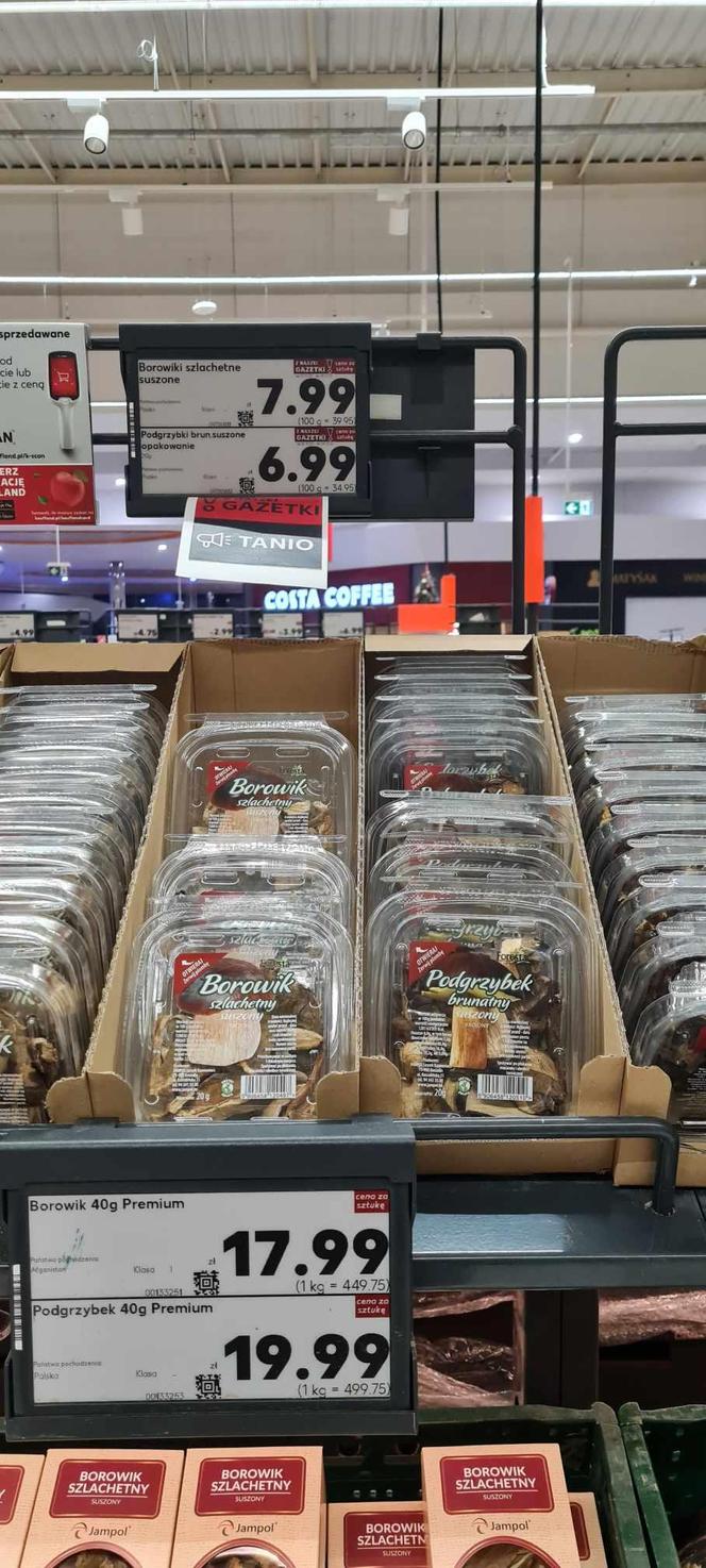 Ceny suszonych grzybów 2023. Za ile kupimy grzyby na Święta Bożego Narodzenia?