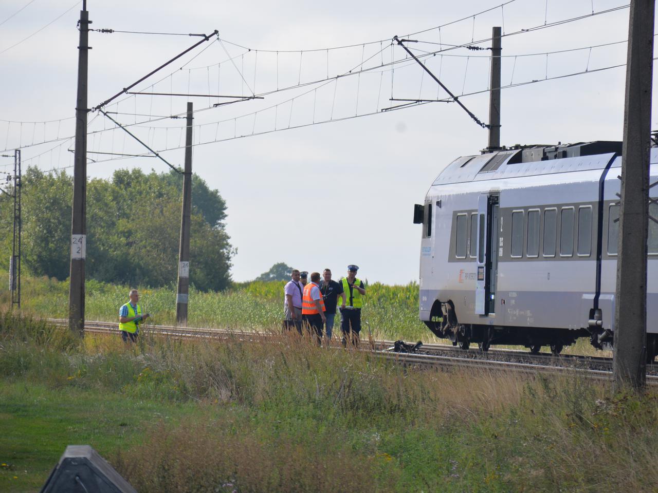 Trzy osoby nie żyją. Z pociągu widać było dziecięcy bucik