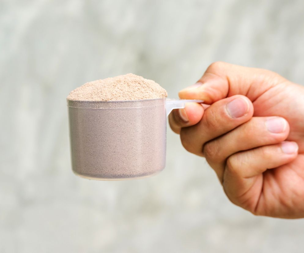 Nie używasz białka serwatkowego? Sprawdź, jego niesamowite właściwości