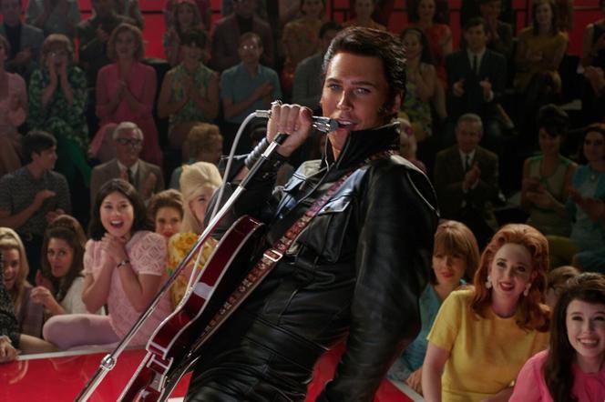 Kadr z filmu ELVIS 2022