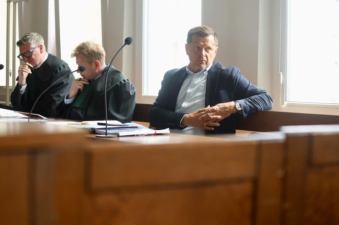 Publiczna rozprawa Kucharski - Lewandowski