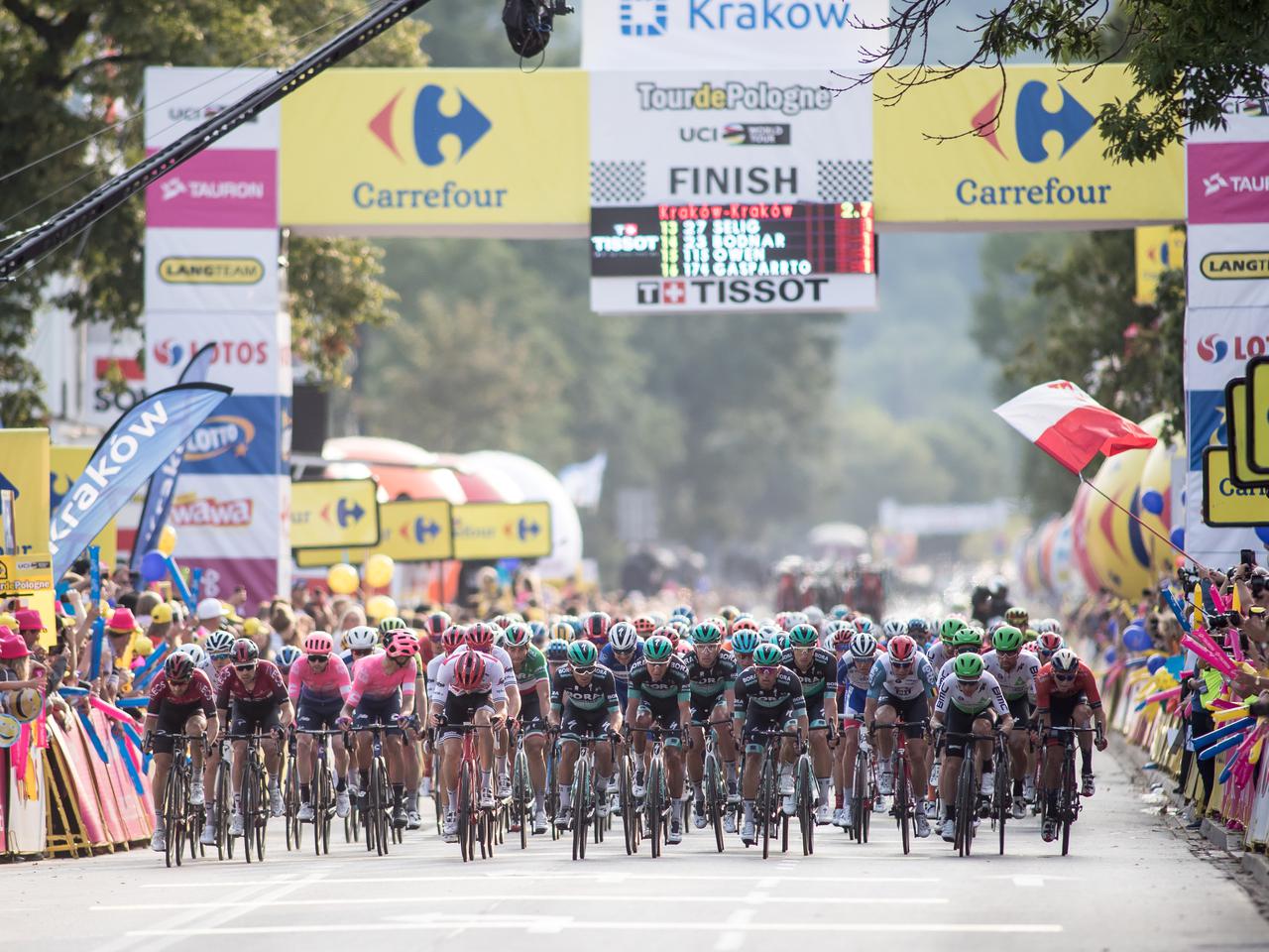 Tour de Pologne 2021: Świetna końcówka Michała Kwiatkowskiego, Almeida najlepszy w 2. etapie