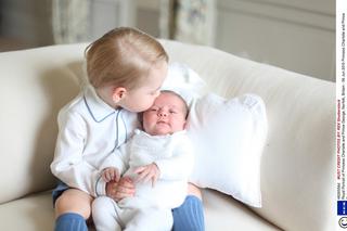 Pierwsze wspólne zdjęcia dzieci brytyjskiej pary książęcej wbrew tradycji!