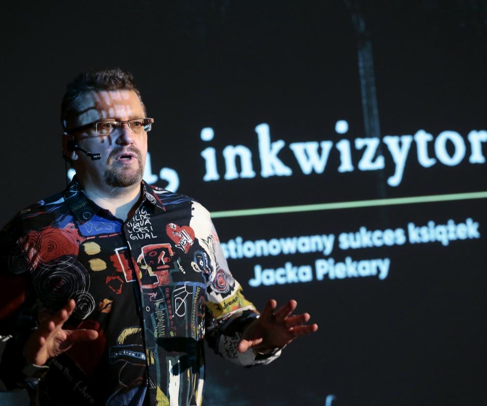 Jacek Piekara i Fabryka Słów kończą współpracę. To koniec powieści o Inkwizytorze?