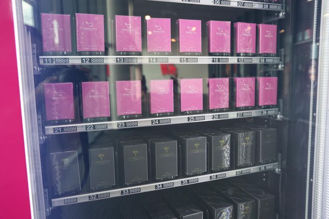 Automat z perfumami Skolima stanął w Lublinie