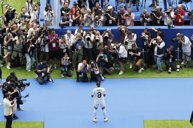 Kylian Mbappe zaprezentowany jako piłkarz Realu Madryt!