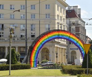 Tęcza znów zabłyśnie w centrum Warszawy. Tak zagłosowali mieszkańcy. „Zachęcam, żeby działać dalej”
