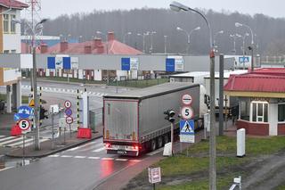PILNE! Ruch z Białorusią na przejściu granicznym w Bobrownikach zawieszony! Decyzja szefa MSWiA