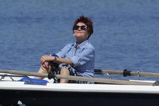 Kwaśniewscy szaleli na motorówce na Mazurach