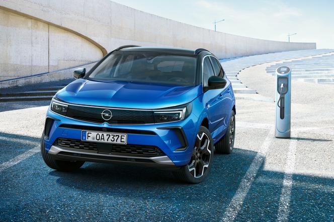 Opel Grandland Hybrid4 lifting 2021