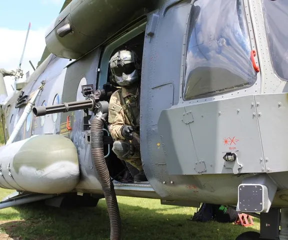 Czeskie śmigłowce specjalne przeciw dronom. Nie mają odpowiednika w polskiej armii?