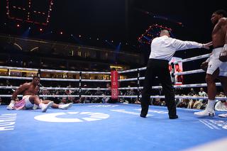 Błyskawiczny koniec w hitowej walce na gali w Rijadzie! Anthony Joshua brutalnie znokautował Francisa Ngannou