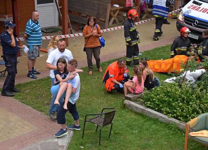 Zarwał się balkon pod kolonistami