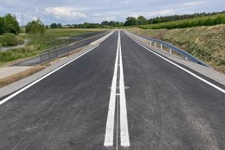 Droga Osieczna-Goniembice otwarta dla ruchu! Koniec remontu... po remoncie [ZDJĘCIA]