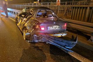 Bmw zgniecione przez tira jak puszka na trasie S8