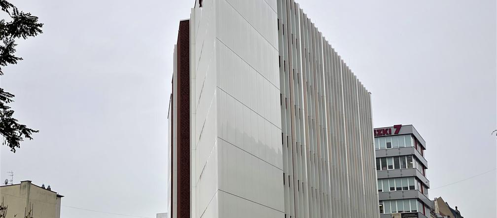 Hotel Qubus Katowice już otwarty! Nowoczesna ostra bryła robi wrażenie