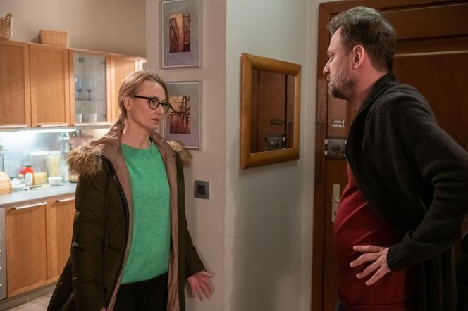 Na Wspólnej, odc. 2876. Krzysztof Smolny (Łukasz Konopka), Natalia (Magdalena Aleksander)