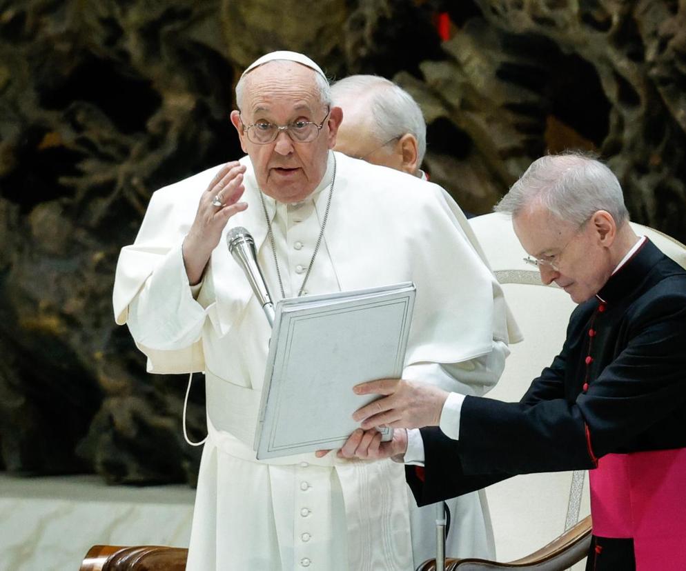Papież Franciszek w szpitalu. Miał poważne problemy z głosem podczas audiencji