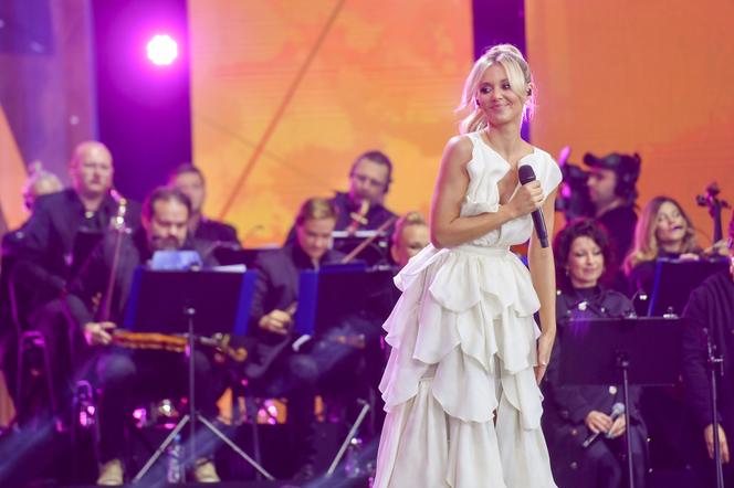 Gwiazdy we wzruszającym koncercie TVP1 „Wierzę w lepszy świat”. Dawno niewidziany Ryszard Rynkowski!