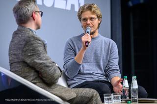 „Goście Łukasza Maciejewskiego”. Projekcja filmu „Doppelgänger. Sobowtór” i spotkanie z Jakubem Gierszałem