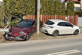 Kompletnie pijany rozbił dwa auta. Przyznał się, że wypił pół flaszki i wsiadł za kółko