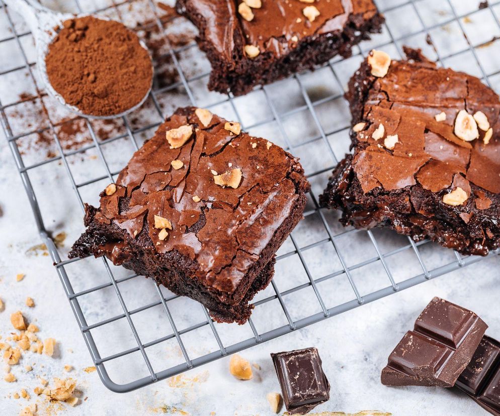 brownie z orzechami