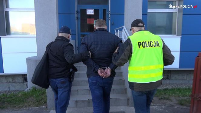 Cios policji w mafię śmieciową: Nielegalne odpady w magazynach w Zawierciu i Częstochowie [ZDJĘCIA, NOWE FAKTY]