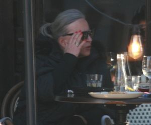 Krystyna Janda w Sopocie zamiast wdychać jod - kurzy jak lokomotywa!