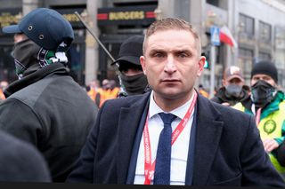 Prokuratura przyjrzy się Robertowi Bąkiewiczowi. Oszukał podatników?