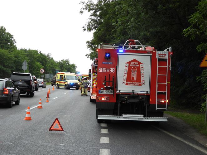 Czołówka pod Wołominem. Dwie osoby w szpitalu