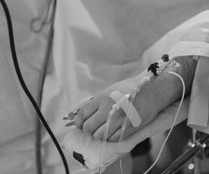 Wszedł do wody i zaczął się topić. Tragiczny finał