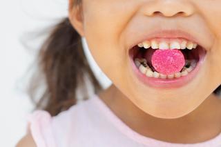 Nadmiar cukru w diecie dziecka: jakie są skutki jedzenia słodyczy u dzieci?