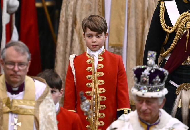 Księżniczka Charlotte i książę Louis na koronacji króla Karola III